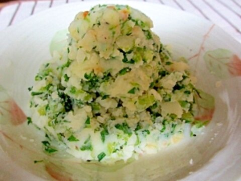 セロリの葉マッシュポテト